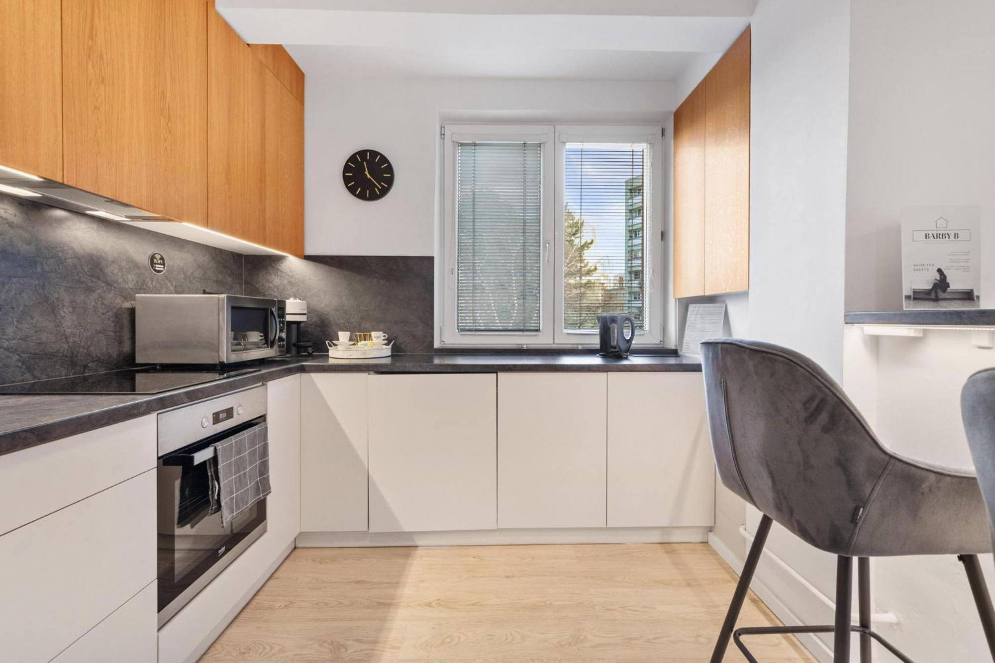 Barbyb Apartment - With Free Parking Pressburg Exterior foto